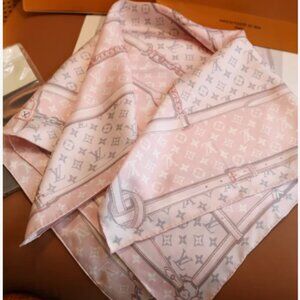 Louis Vuitton Shawl